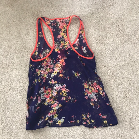 Floral print see through top - Picture 3 of 3